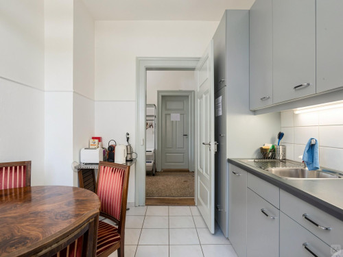 Spacious Vibrant House w/ Backyard near Stöckacker (Tram) Apartment