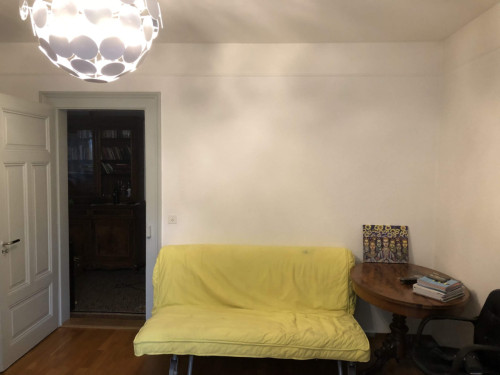 Spacious Vibrant House w/ Backyard near Stöckacker (Tram) Apartment