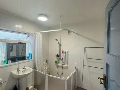 Double Bed Room in Gosforth