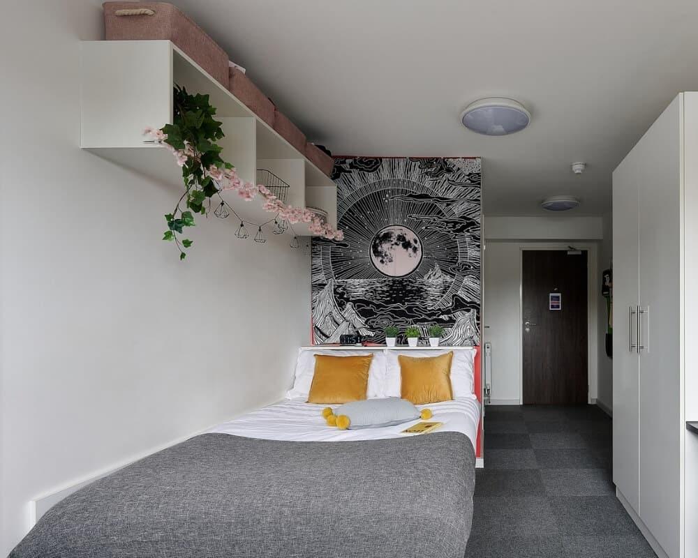  Premium Plus En-Suite  -  Frobisher House  - Gallery -  7