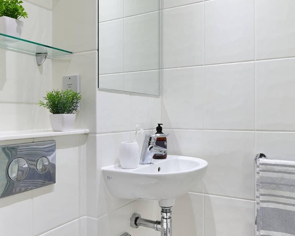  Premium Plus En-Suite  -  Frobisher House  - Gallery -  3