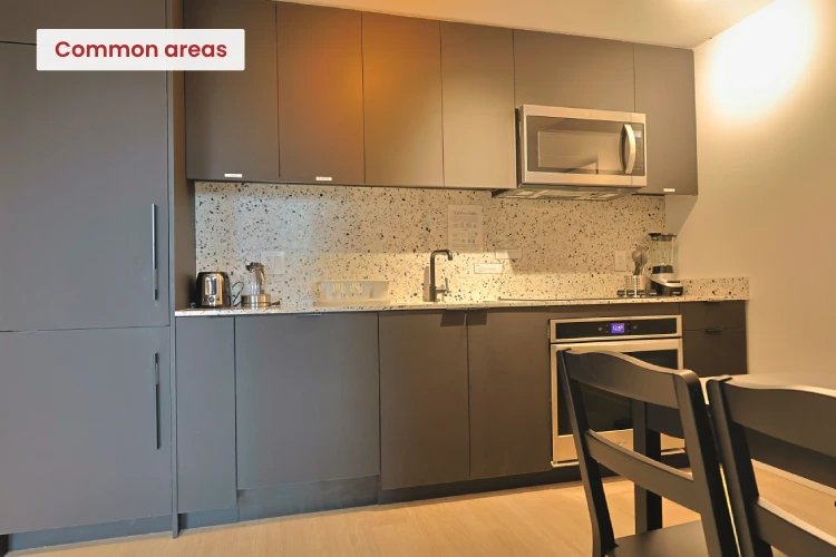  Hermes  -  Blood Alley  - Gallery -  10