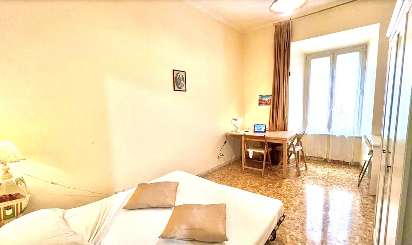 Few steps by the Vatican City