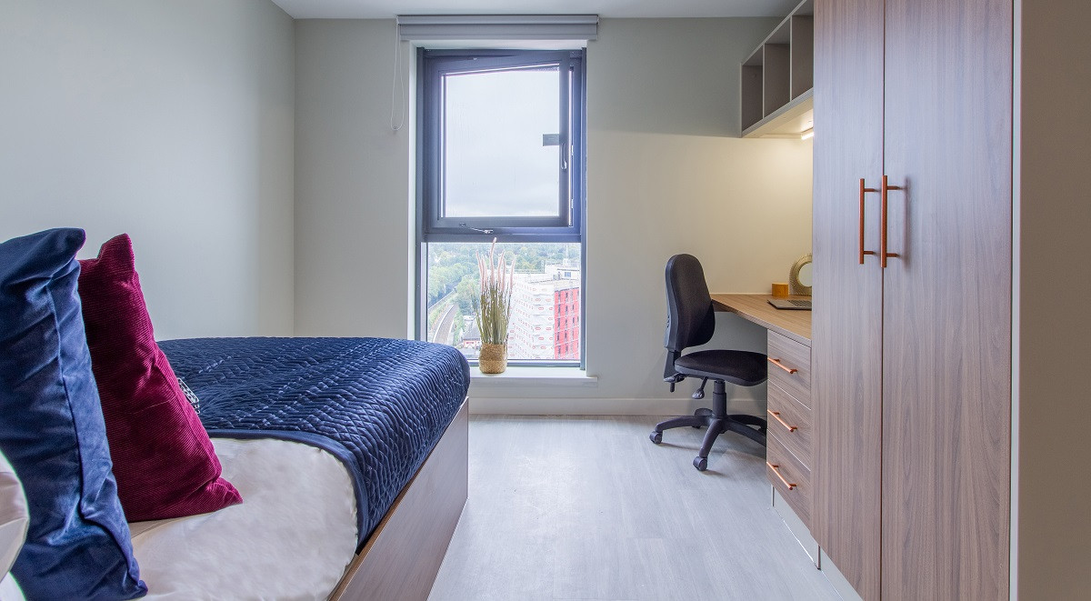 En Suite Cluster City View - The Toybox - Gallery - 3