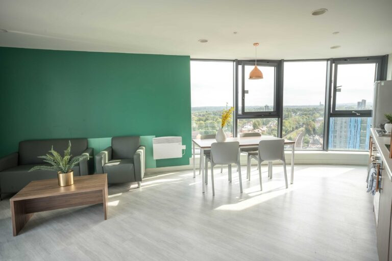 En Suite Cluster Premium City View - The Toybox - Gallery - 4
