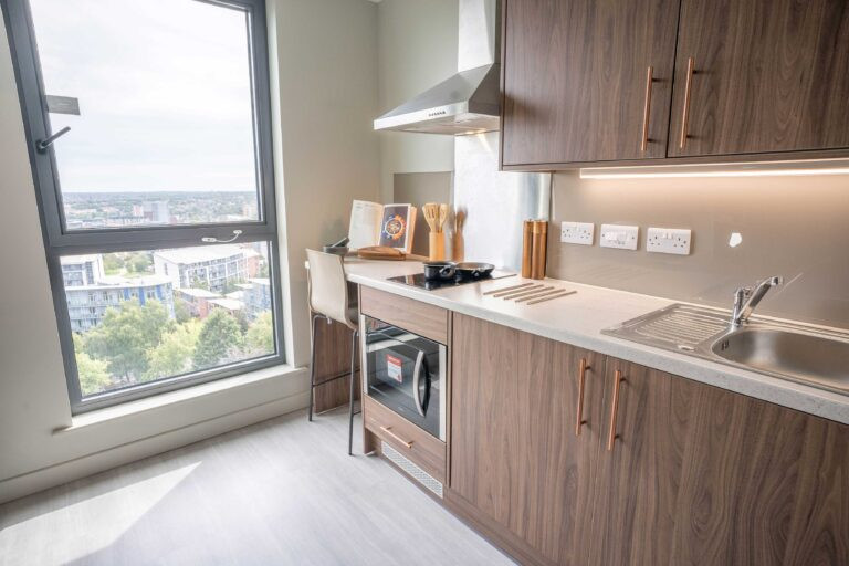 Premium City View Studio - The Toybox - Gallery - 3