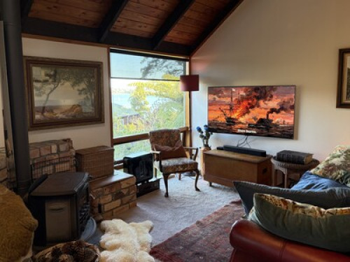 Rustic Chelsea Bay - Gallery - 13