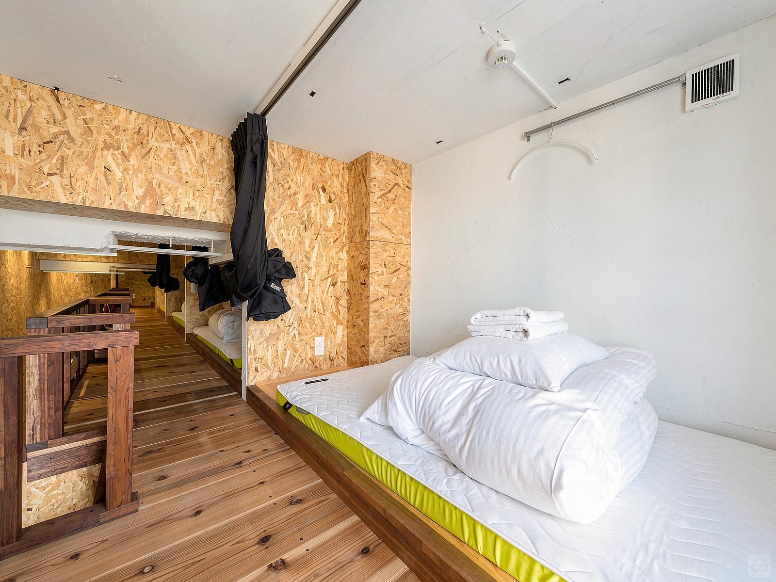  Bed In A 5-Bed Mixed Gender Room  -  Kotohira Residence  - Gallery -  24