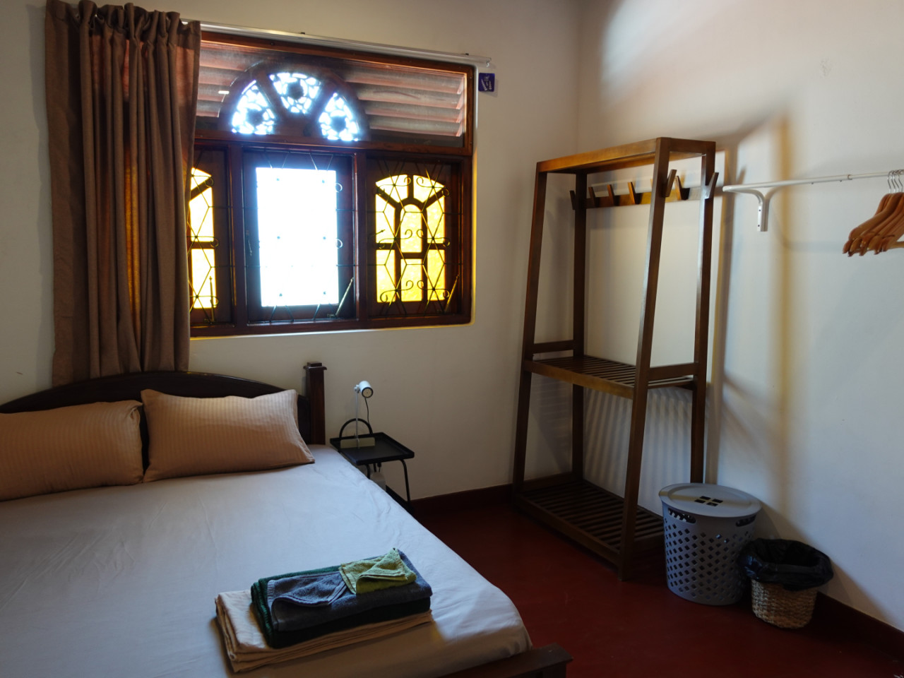 Private Double Room With Shared Bathroom In Hallway - 24