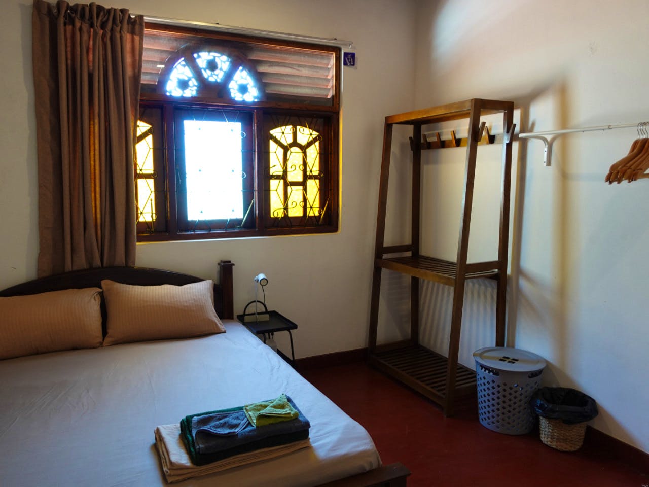 Private Double Room With Shared Bathroom In Hallway - 16
