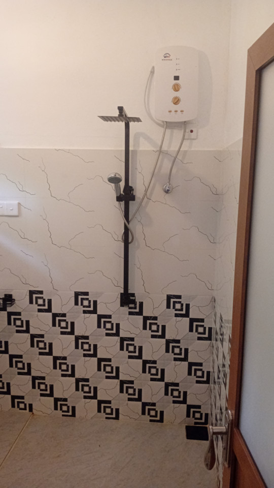 Ensuite Double With AC - 32