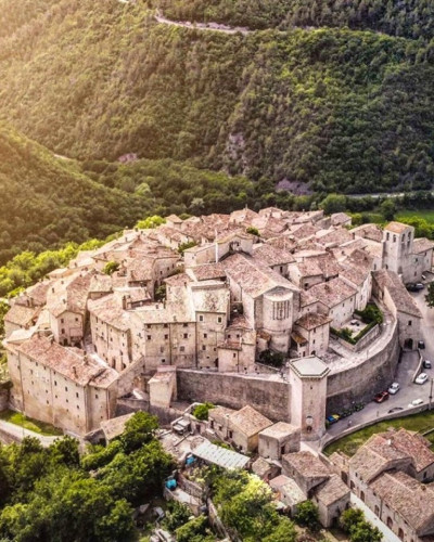 Medieval Village Home - Gallery - 10
