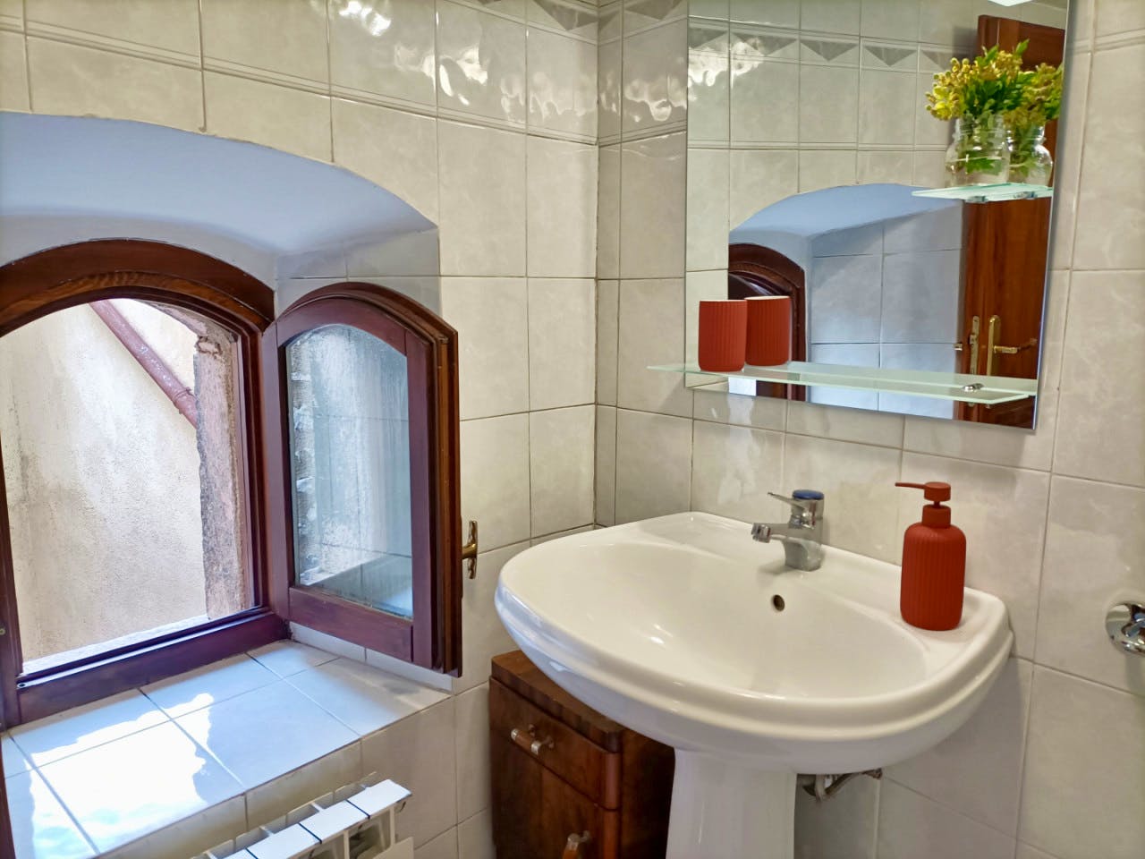  Private Double  -  Medieval Village Coliving in Umbria’s Verdant Hills  - Gallery -  17