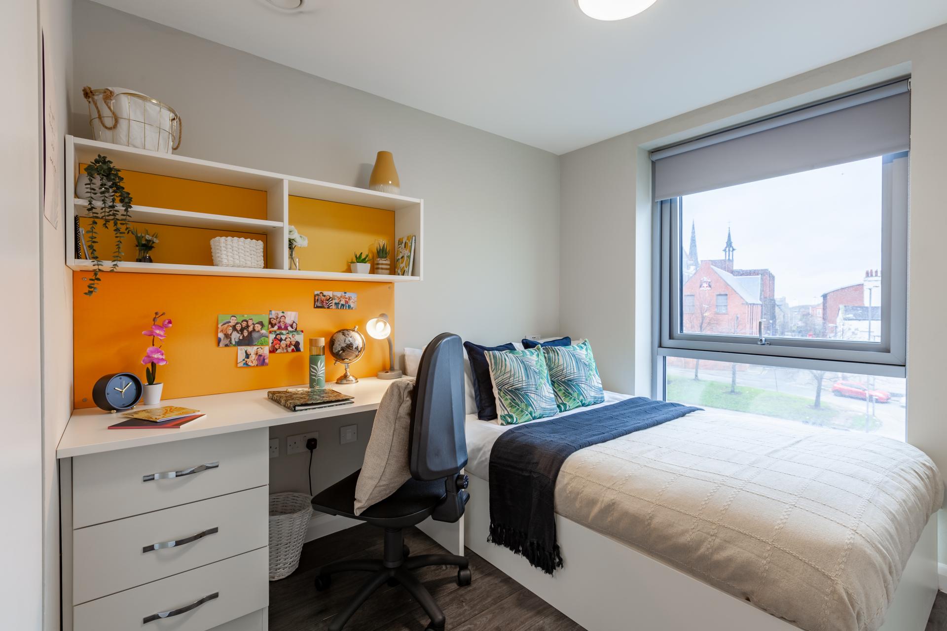  Deluxe En-Suite  -  One Islington Plaza  - Gallery -  11