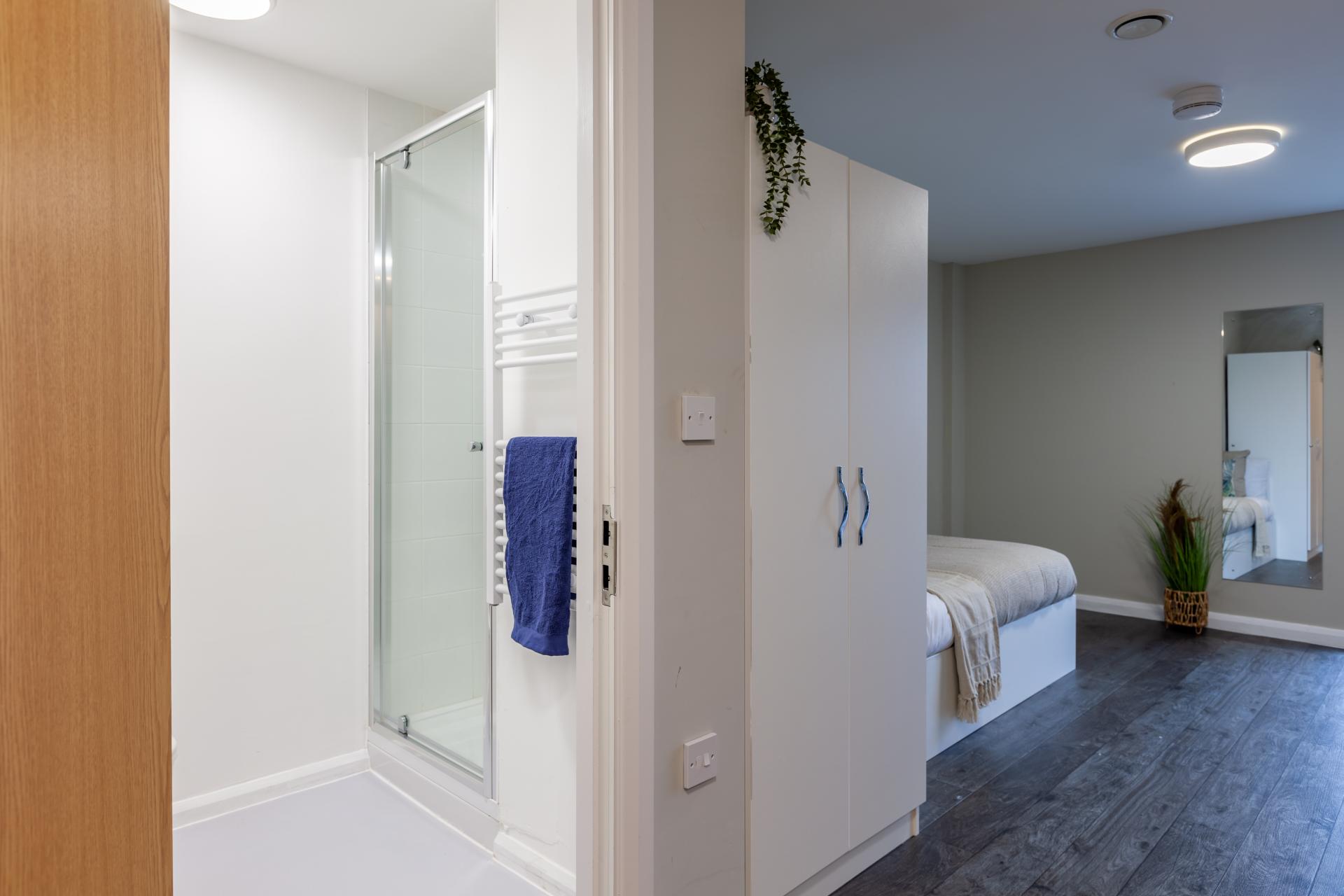  Premier Studio  -  One Islington Plaza  - Gallery -  11