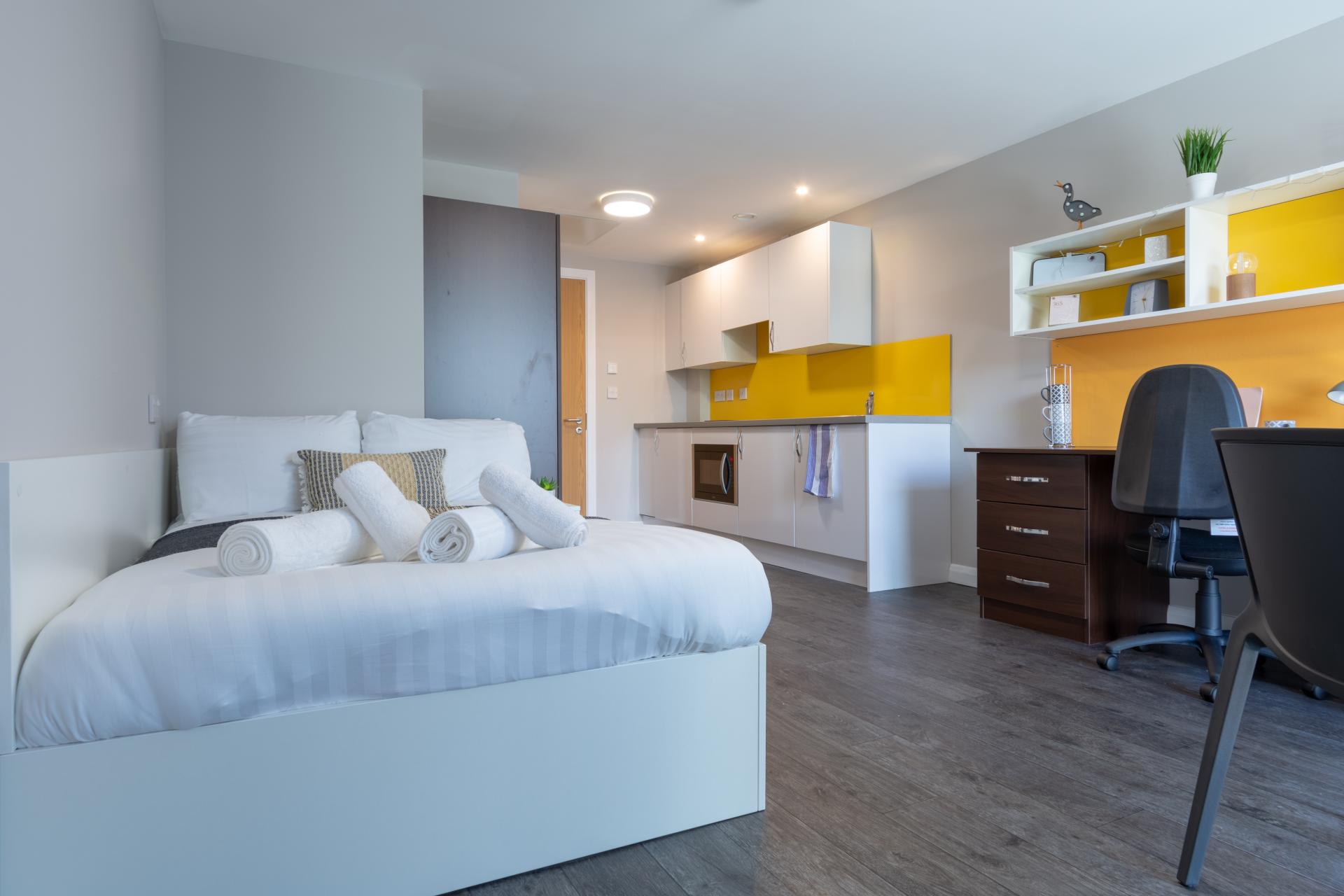  Deluxe Studio - High Floor  -  One Islington Plaza  - Gallery -  15