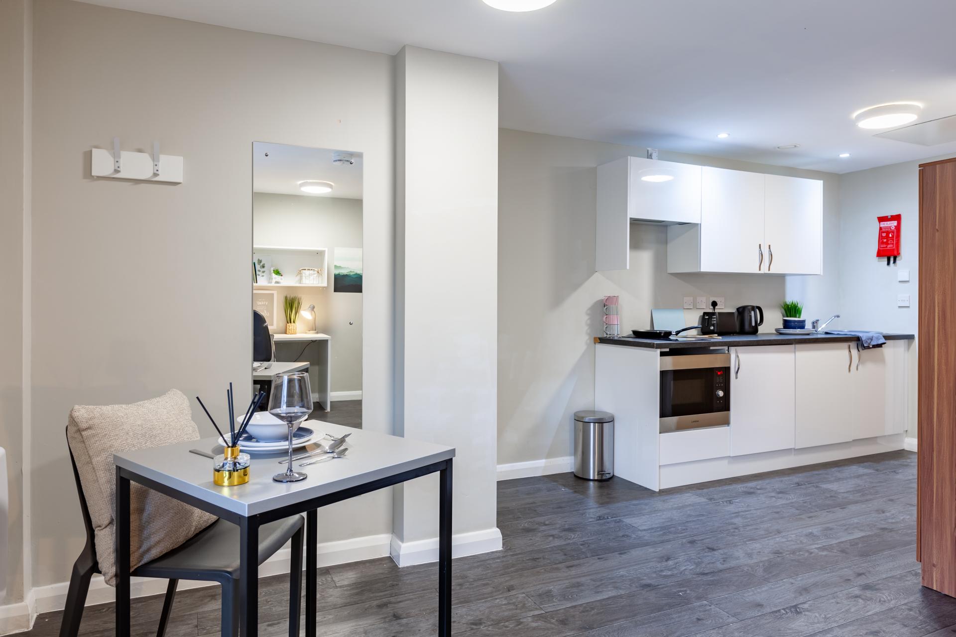  Premier Luxe Studio  -  One Islington Plaza  - Gallery -  90
