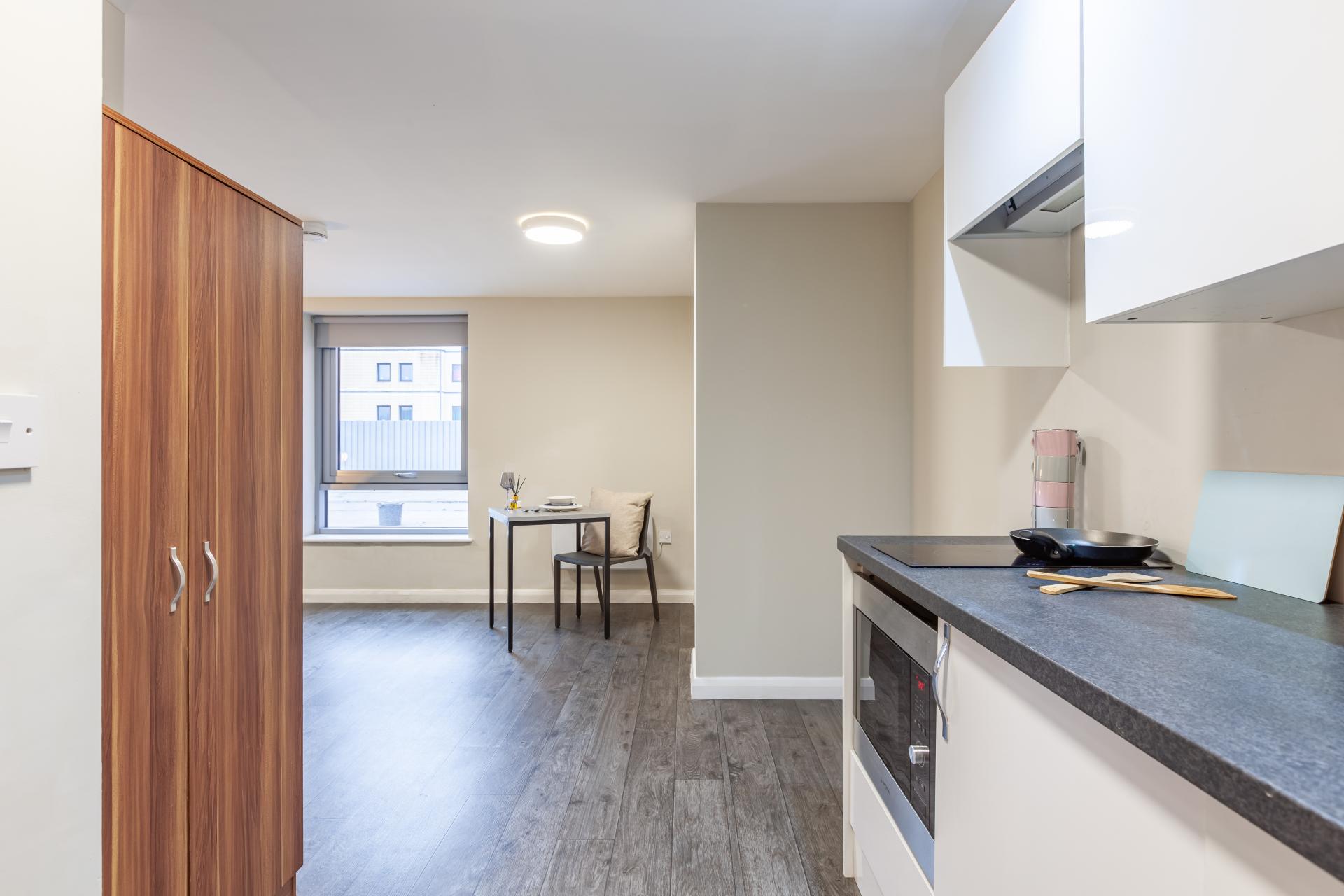  Premier Luxe Studio  -  One Islington Plaza  - Gallery -  81