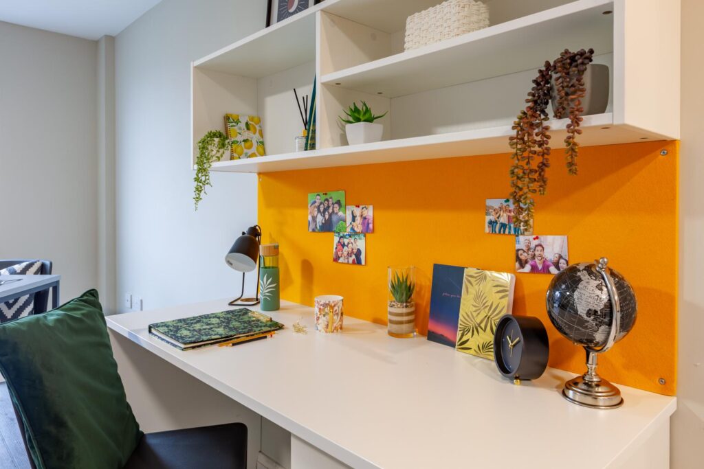 Premier Luxe Studio  -  One Islington Plaza  - Gallery -  2
