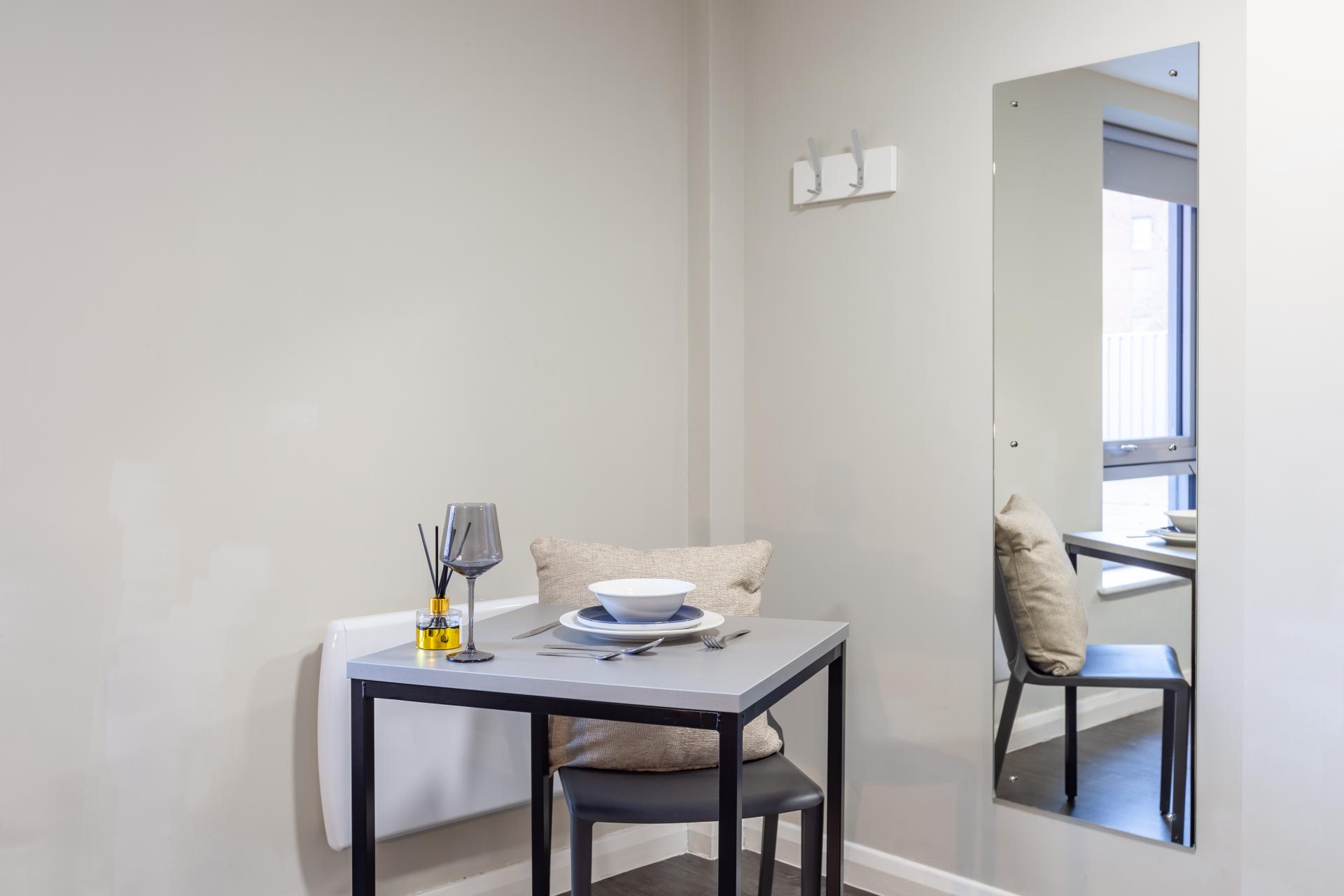  Premier Studio - W/ Accessible Bathroom  -  One Islington Plaza  - Gallery -  35