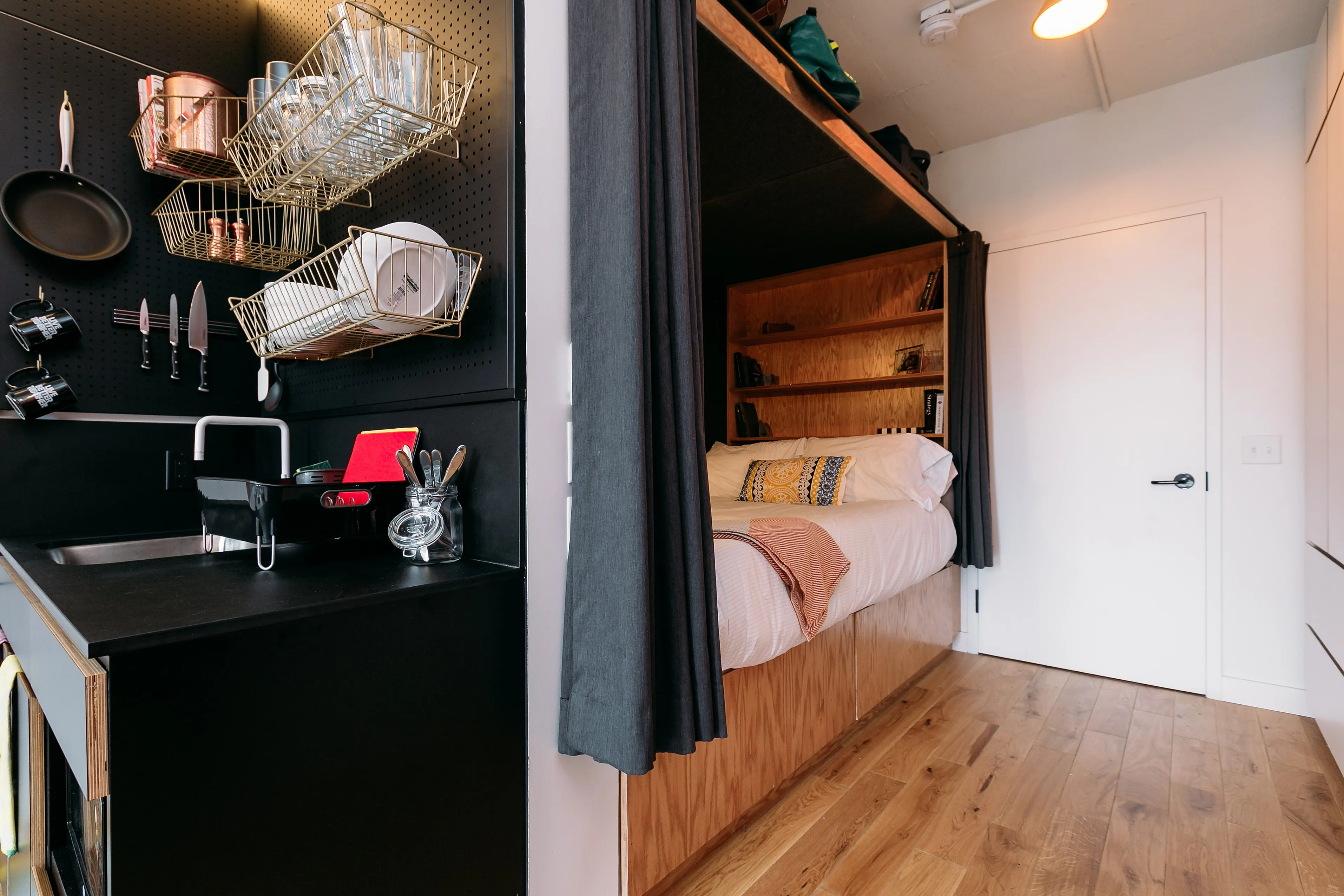 Studio Double XL Bath - B - 4