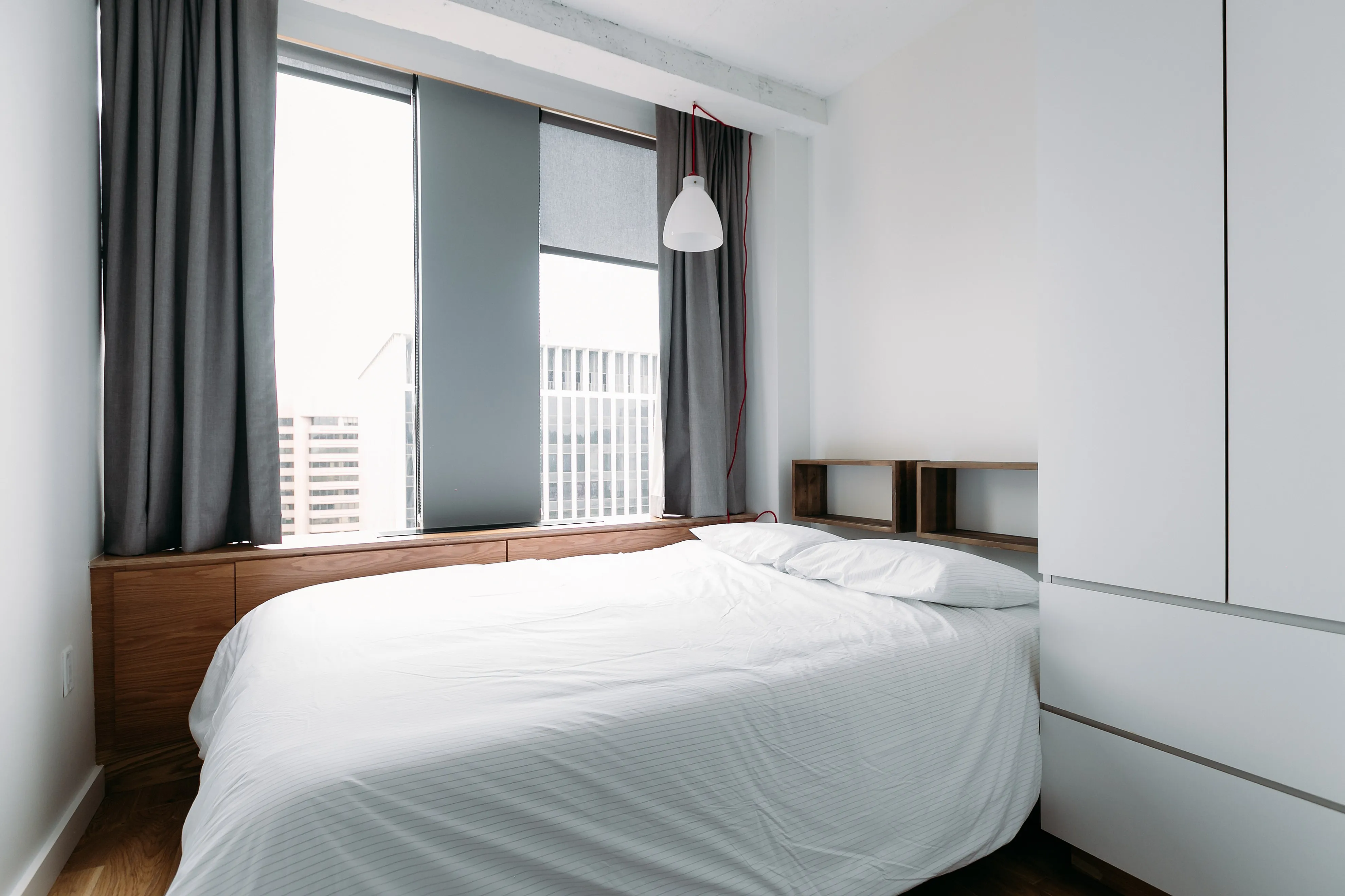 3 Bed / 2 Bath - 2221 S Clark - Gallery - 7