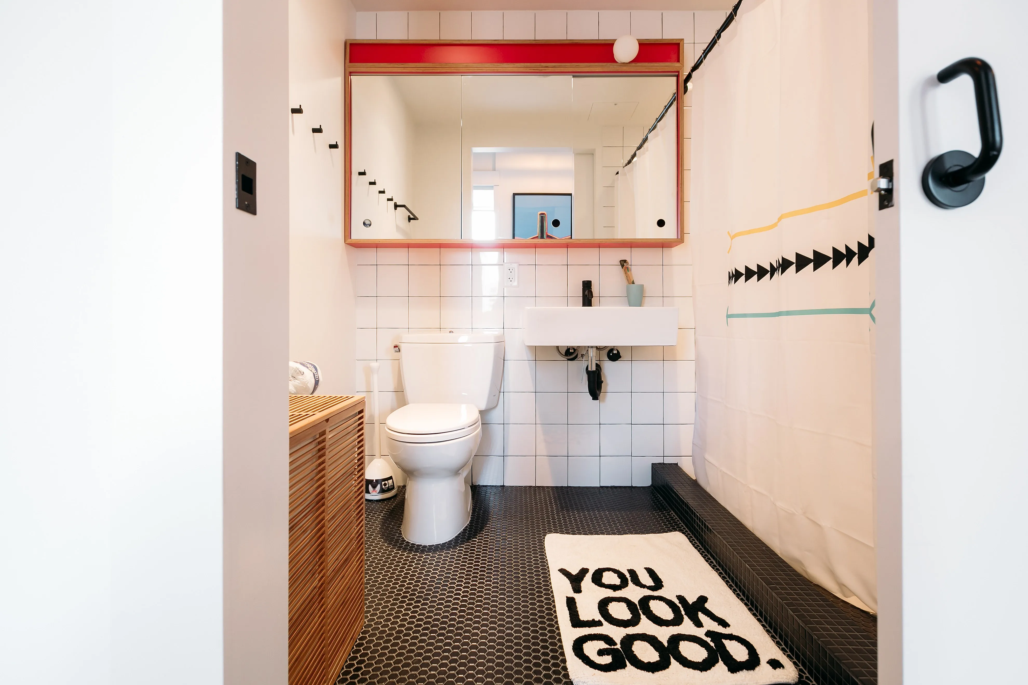 3 Bed / 2 Bath - 2221 S Clark - Gallery - 8