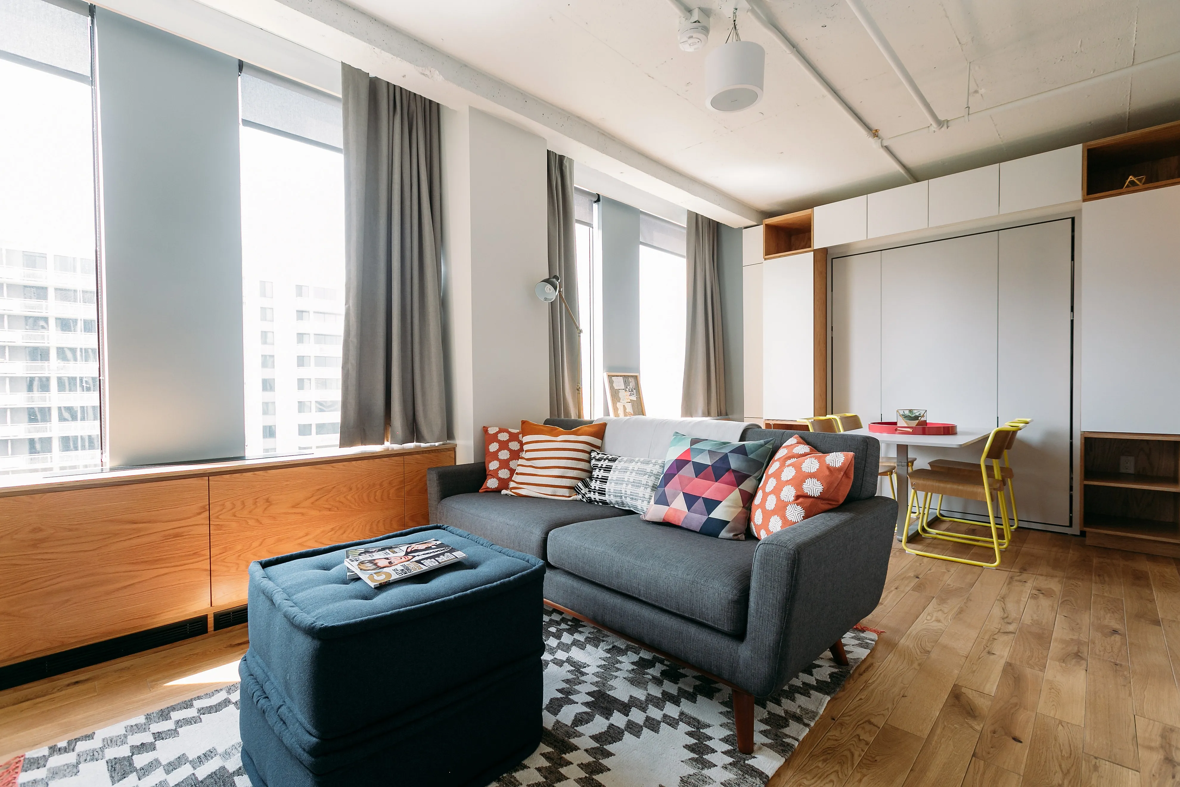 4 Bed / 2 Bath - 2221 S Clark - Gallery - 8