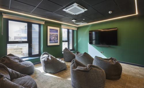 Regatta Place - Gallery - 352