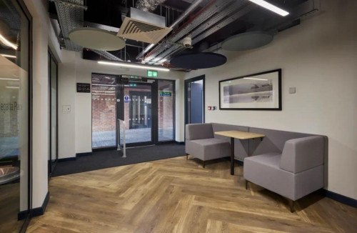 Regatta Place - Gallery - 555