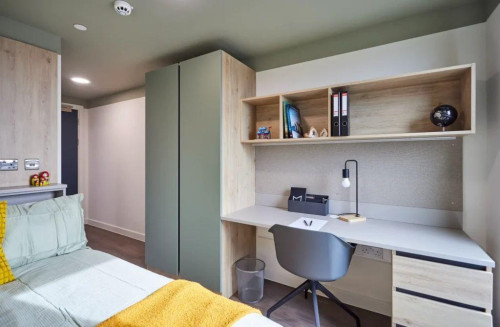 Regatta Place - Gallery - 565