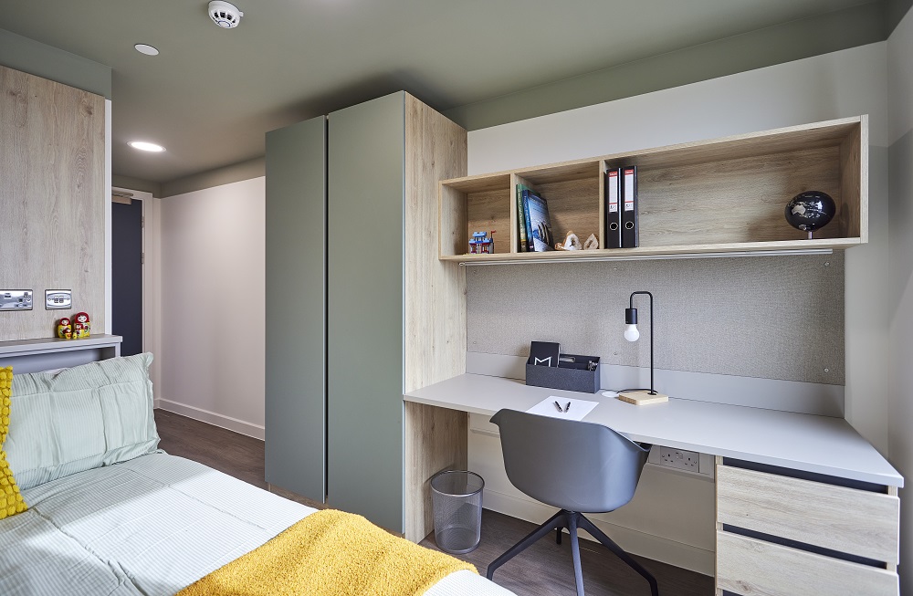  Classic En Suite  -  Regatta Place  - Gallery -  1