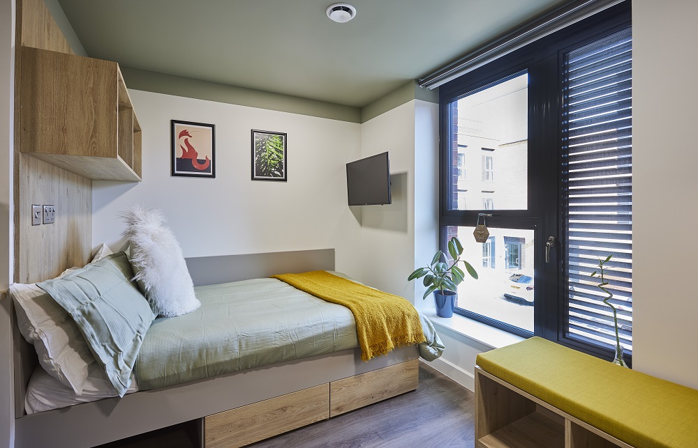  Deluxe Studio (Top Floor)  -  Regatta Place  - Gallery -  1
