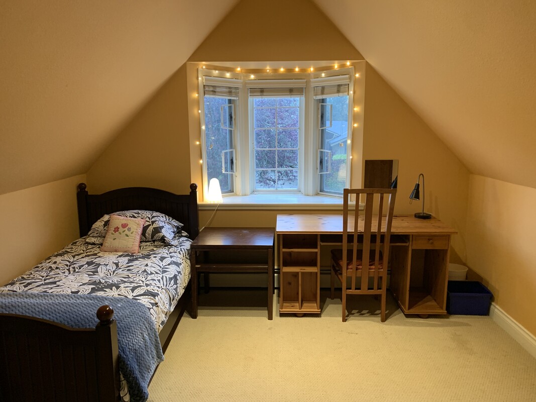  Bedroom #2(Full Room)  -  Vancouver Westside Homestay  - Gallery -  1