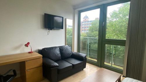 35K Western Boulevard  - Gallery -  5