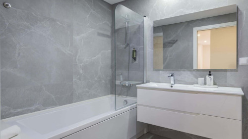 Homely 2BDR Apartment - Gallery - 66