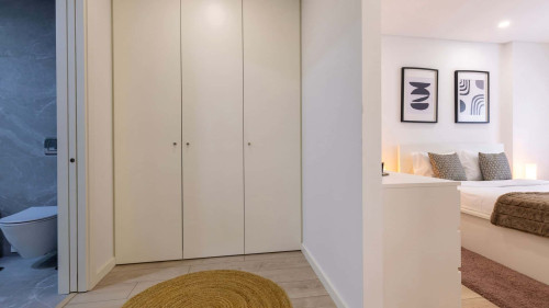 Homely 2BDR Apartment - Gallery - 86
