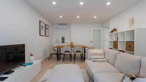 Homely 2BDR Apartment - Gallery - 56