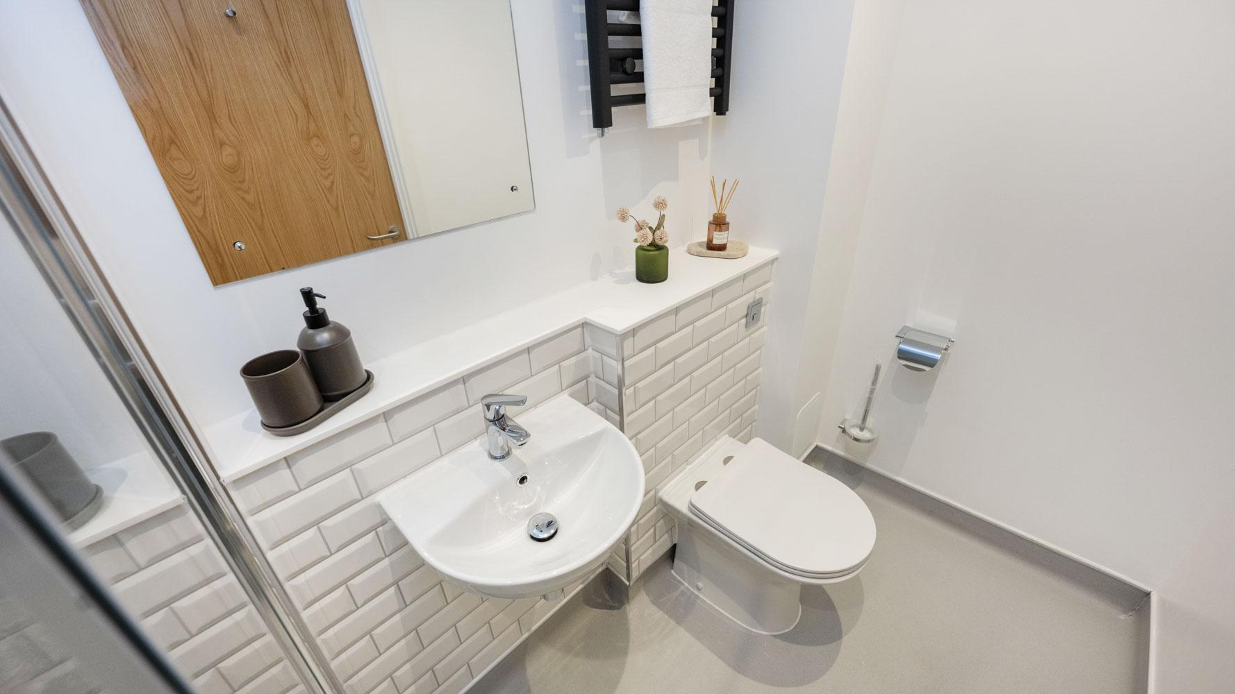  Skylight Plus Studio  -  Headrow Court  - Gallery -  4