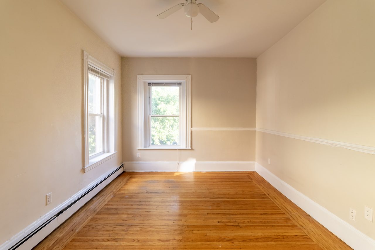 #1757: Allston - Queen Bedroom D - 2