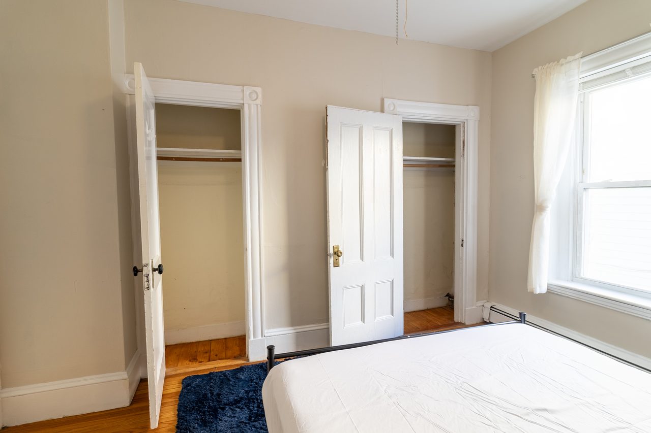#1757: Allston - Queen Room B - 4