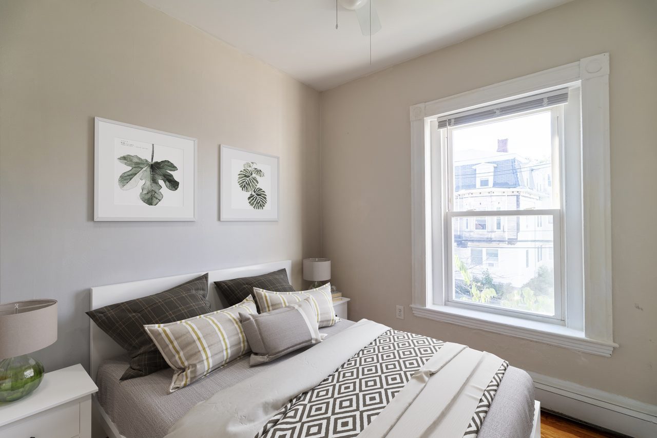 #1757: Allston - Queen Room C - 1