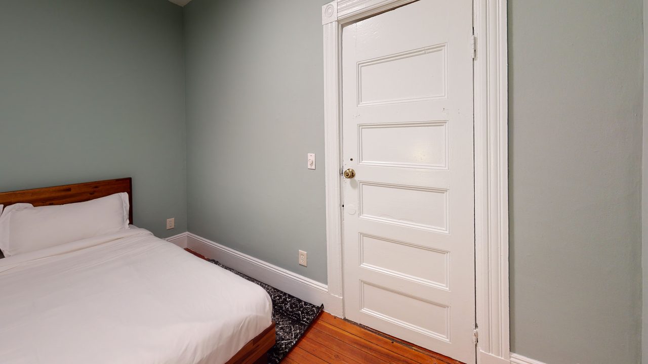  #835: Allston - Full Bedroom A  -  #835: Allston  - Gallery -  3