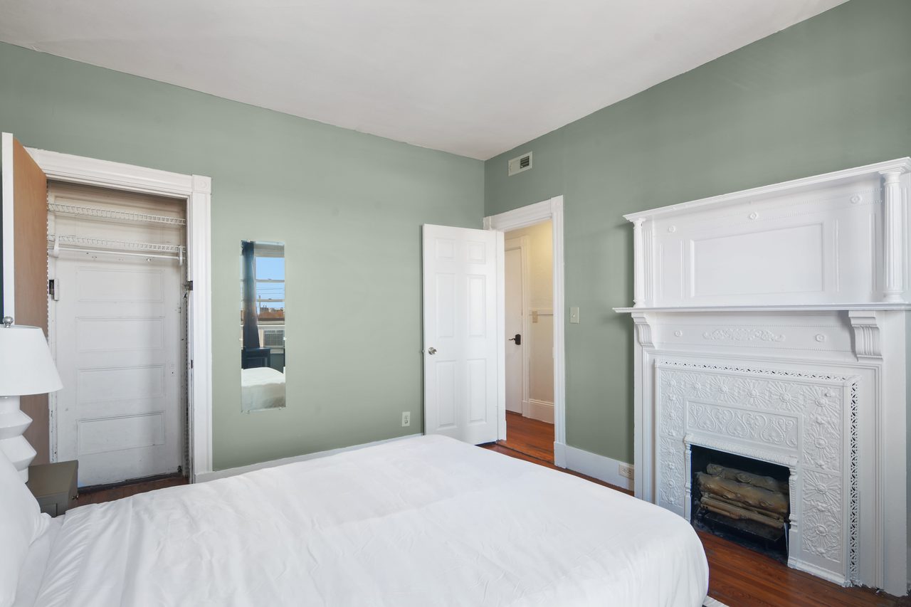  #835: Allston - Queen Bedroom  D  -  #835: Allston  - Gallery -  3