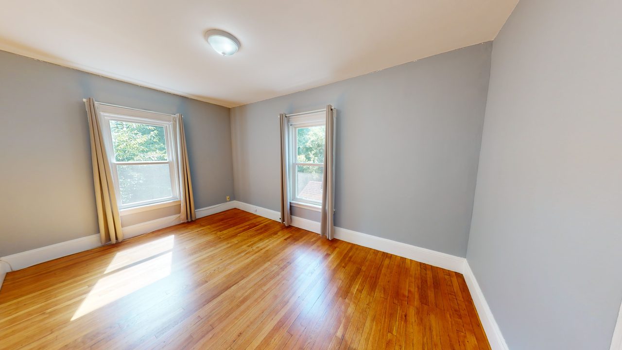 #1321: Allston - Queen Bedroom D - 12