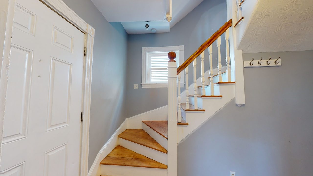 #1321: Allston - Queen Bedroom A - 11