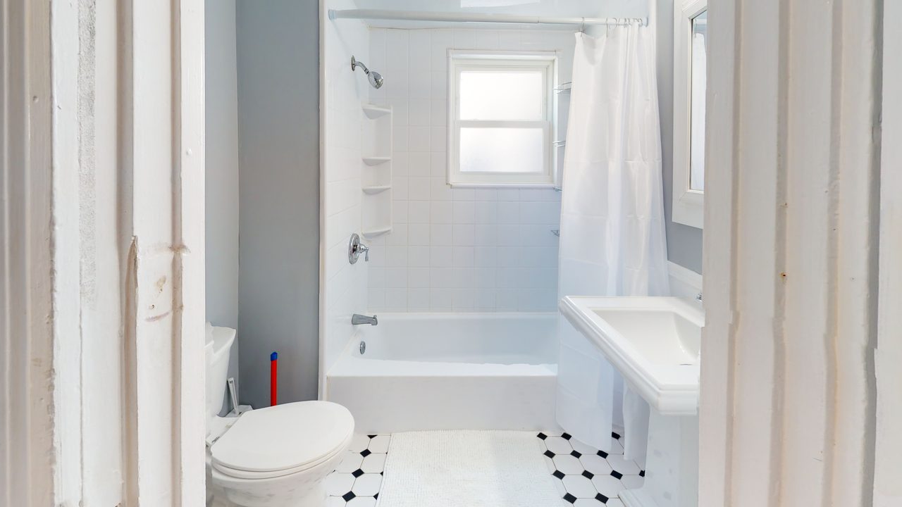 #1321: Allston - Queen Bedroom B - 5