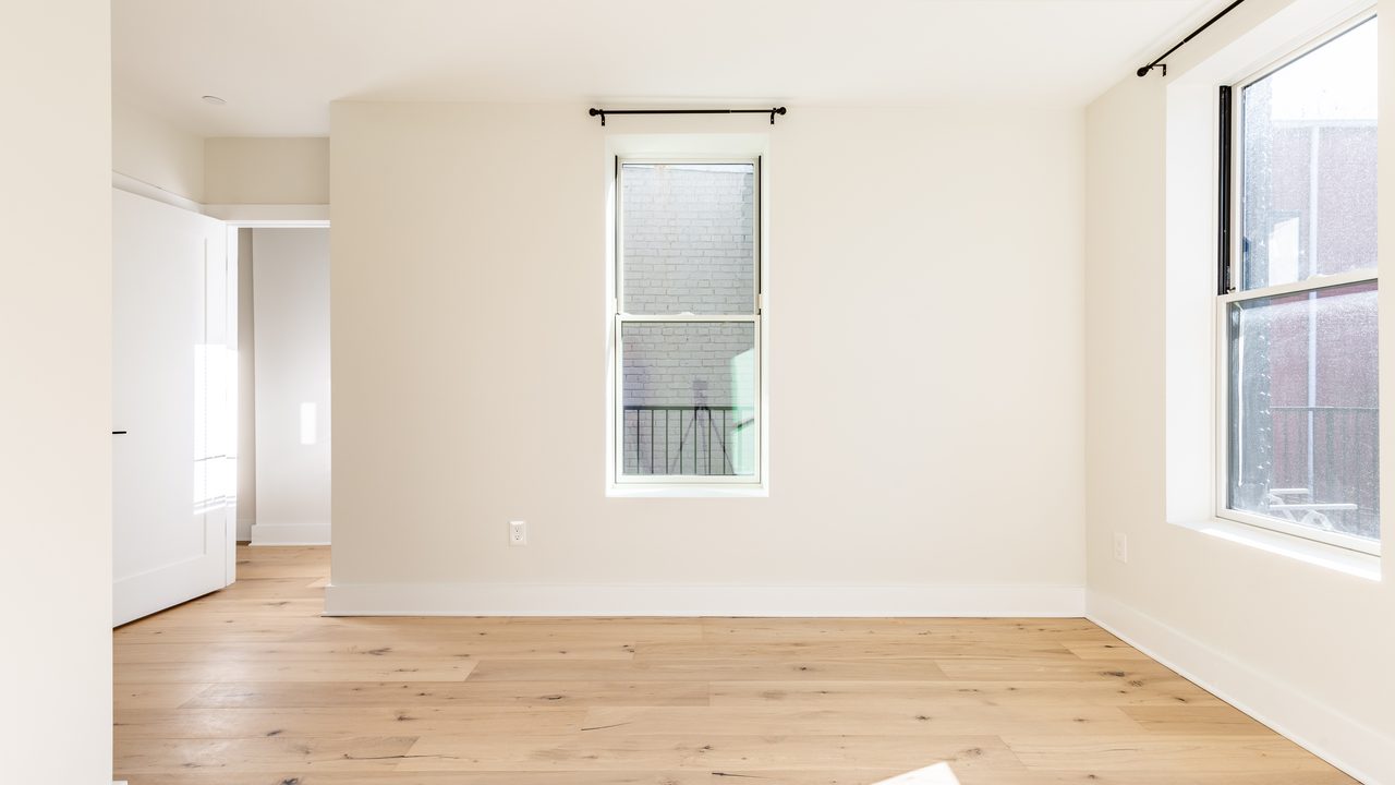 #1719: Columbia Heights - Full Bedroom A W/ Private Bathroom - #1719: Columbia Heights - Gallery - 2