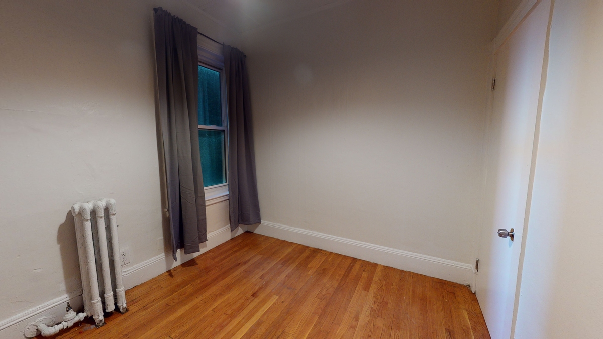  #458: Allston - Full Bedroom B  -  #458: Allston  - Gallery -  4