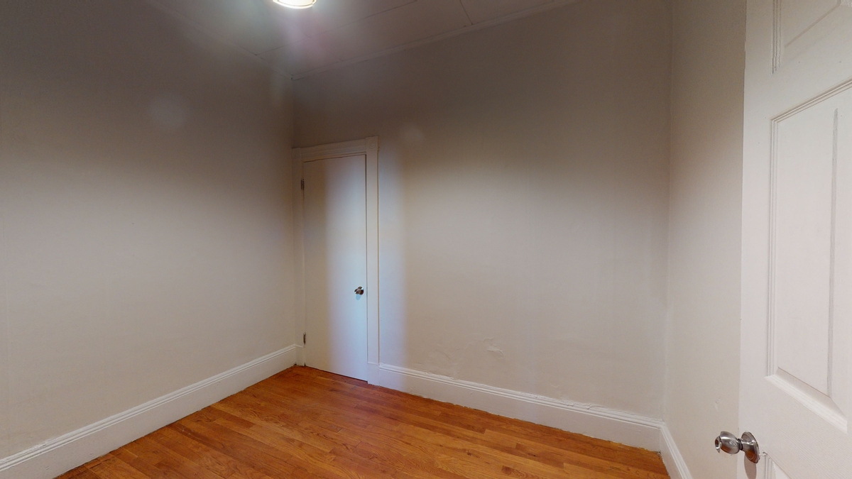  #458: Allston - Full Bedroom B  -  #458: Allston  - Gallery -  3